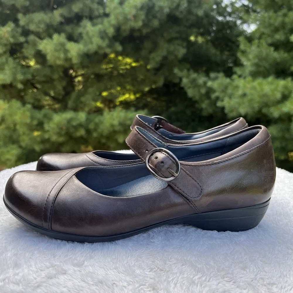 Dansko preowned very